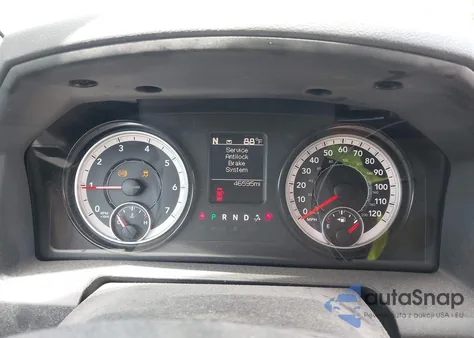 2018 Ram 1500 Express 4X4 6'4 Box from USA, damaged, VIN 1C6RR7FT2JS198665